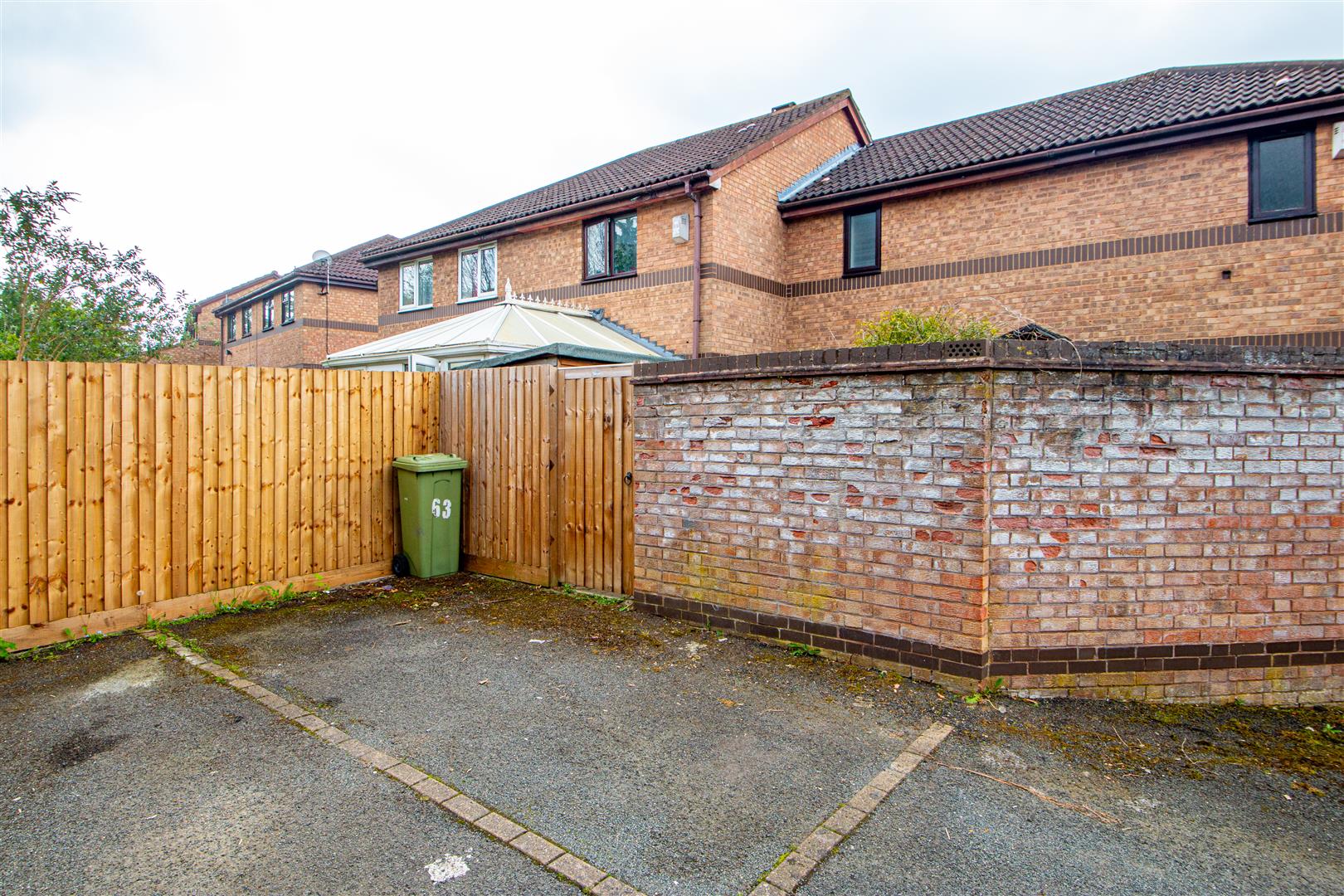 Stafford Grove, Shenly Church End, Milton Keynes